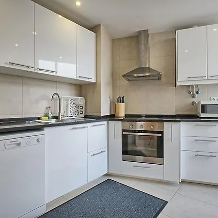 Admiral Dachgeschoss By Interhome Lejlighed