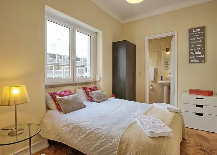 公寓 Admiral Dachgeschoss By Interhome *